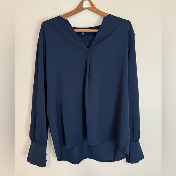 Brooks Brothers Tops - Brook Brothers Elegant Navy Blue Women's long sleeve blouse size XL